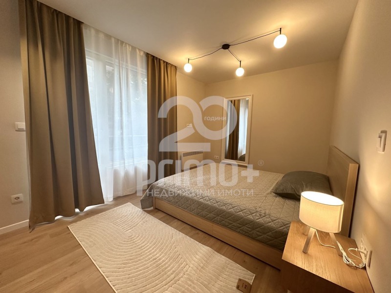 В оренду  1 спальня София , Лозенец , 68 кв.м | 97689894