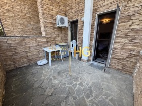 Studio m-t Dolna Traka, Varna 6