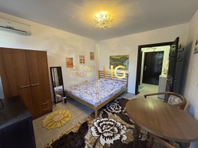 Studio m-t Dolna Traka, Varna 1
