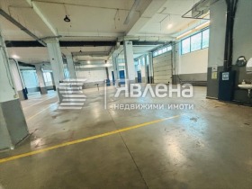 Зберігання Победа, Варна
