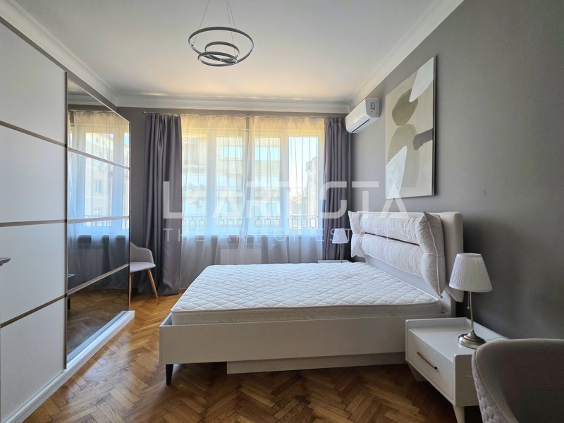 K pronájmu  2 ložnice Sofia , Centar , 110 m2 | 31907613 - obraz [11]