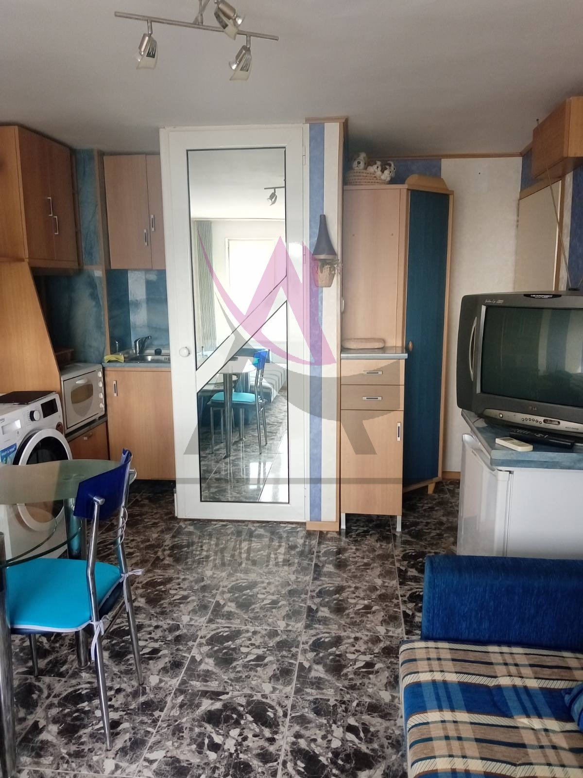Дава под наем 1-СТАЕН, гр. Варна, Център, снимка 3 - Апартаменти - 54638513