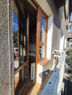 ���� ��� ���� 3-����� | Imot.bg � ����� ������ 8