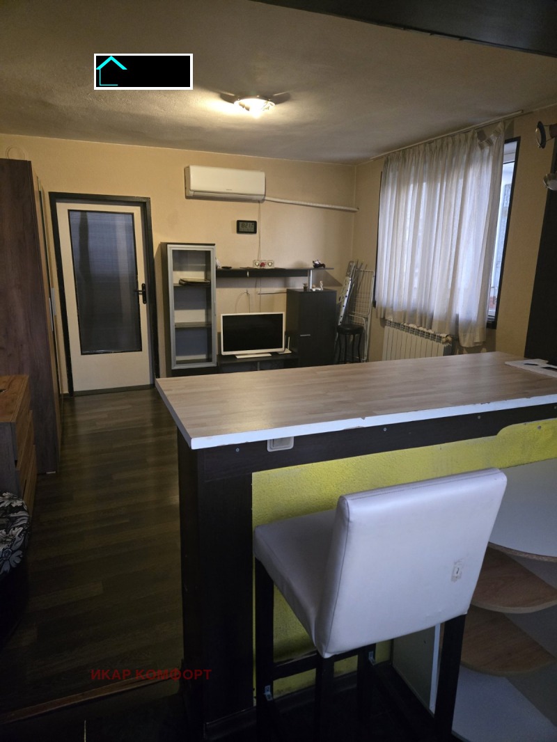 Издаје се  Студио Русе , Вазраждане , 40 м2 | 20015851 - слика [9]