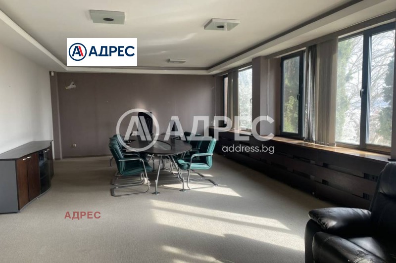Προς ενοικίαση  Γραφείο Βαρνα , Βηζνεσ παρκ Βαρνα , 380 τ.μ | 37774853