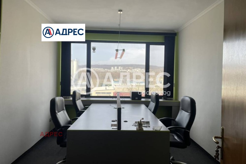 A louer  Bureau Varna , Metro , 380 m² | 37774853 - image [3]
