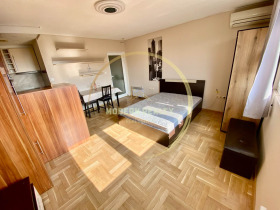 Studio Mladost 4, Sofia