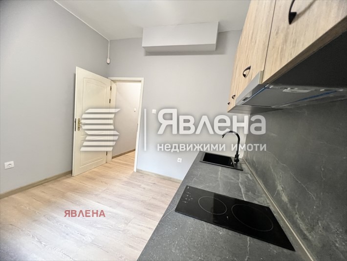 Дава под наем  3-стаен град София , Център , 105 кв.м | 39273623 - изображение [2]