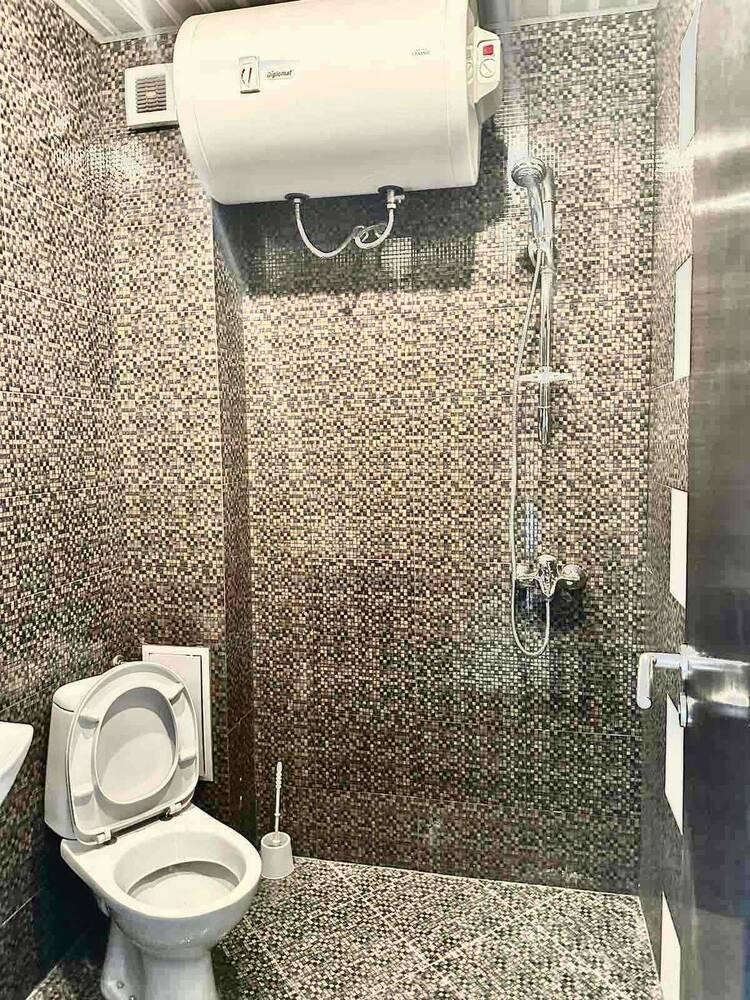 K pronájmu  2 ložnice Varna , Ljatno kino Trakija , 75 m2 | 98167955 - obraz [11]