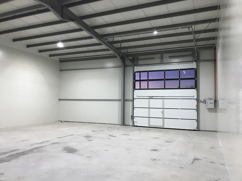 Дава под нем  Склад, област Пловдив, с. Оризари • 1 216 € • ID 50386480 — holmes.bg - [1] 