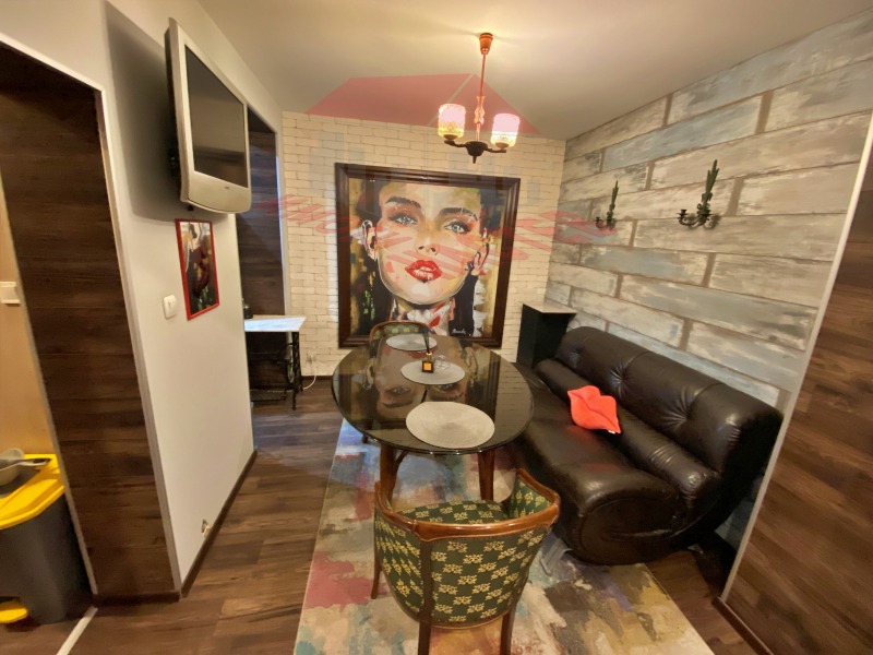 Дава под наем 2-СТАЕН, гр. Шумен, Център, снимка 2 - Апартаменти - 52390873