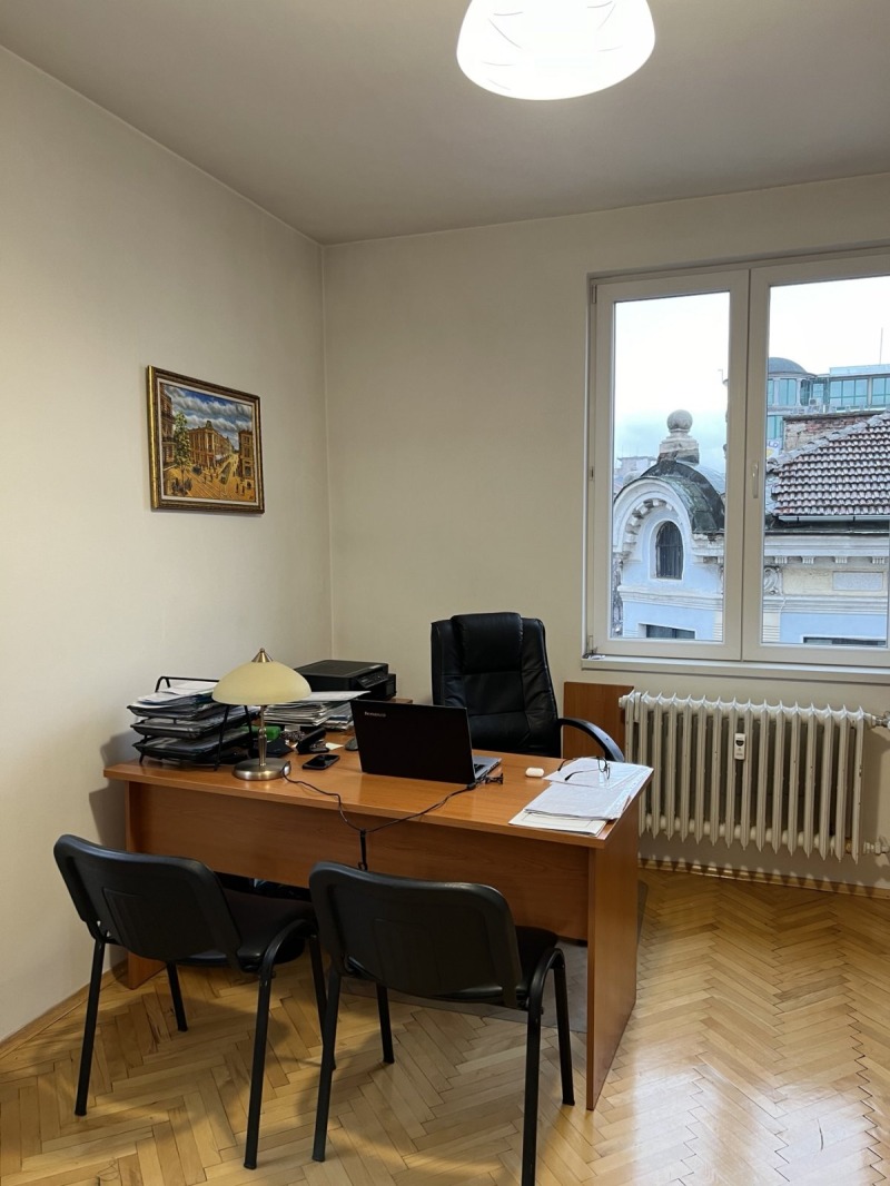 Te huur  Kantoor Sofia , Tsentar , 90 m² | 16776620 - afbeelding [4]