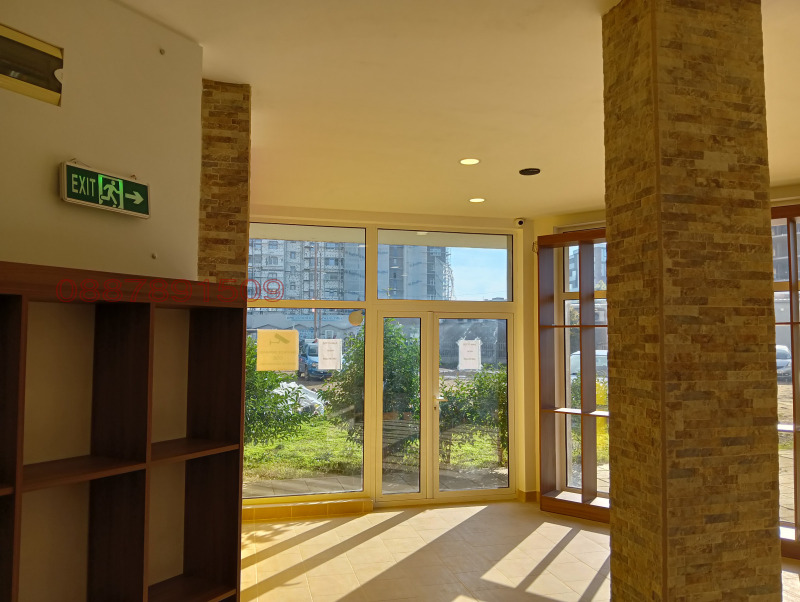 Дава под наем МАГАЗИН, гр. Бургас, област Бургас, снимка 2 - Магазини - 52779385