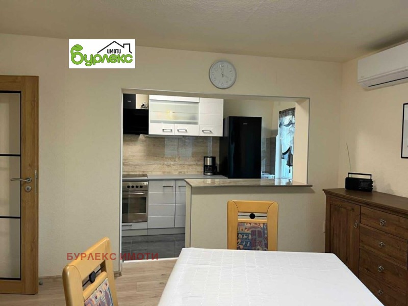 Дава под наем ЕТАЖ ОТ КЪЩА, гр. Варна, Аспарухово, снимка 3 - Етаж от къща - 53392019