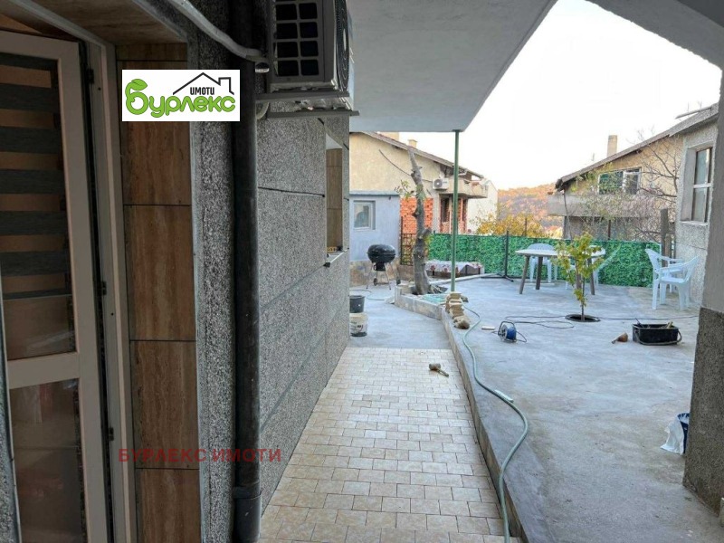 Дава под наем ЕТАЖ ОТ КЪЩА, гр. Варна, Аспарухово, снимка 2 - Етаж от къща - 53392019