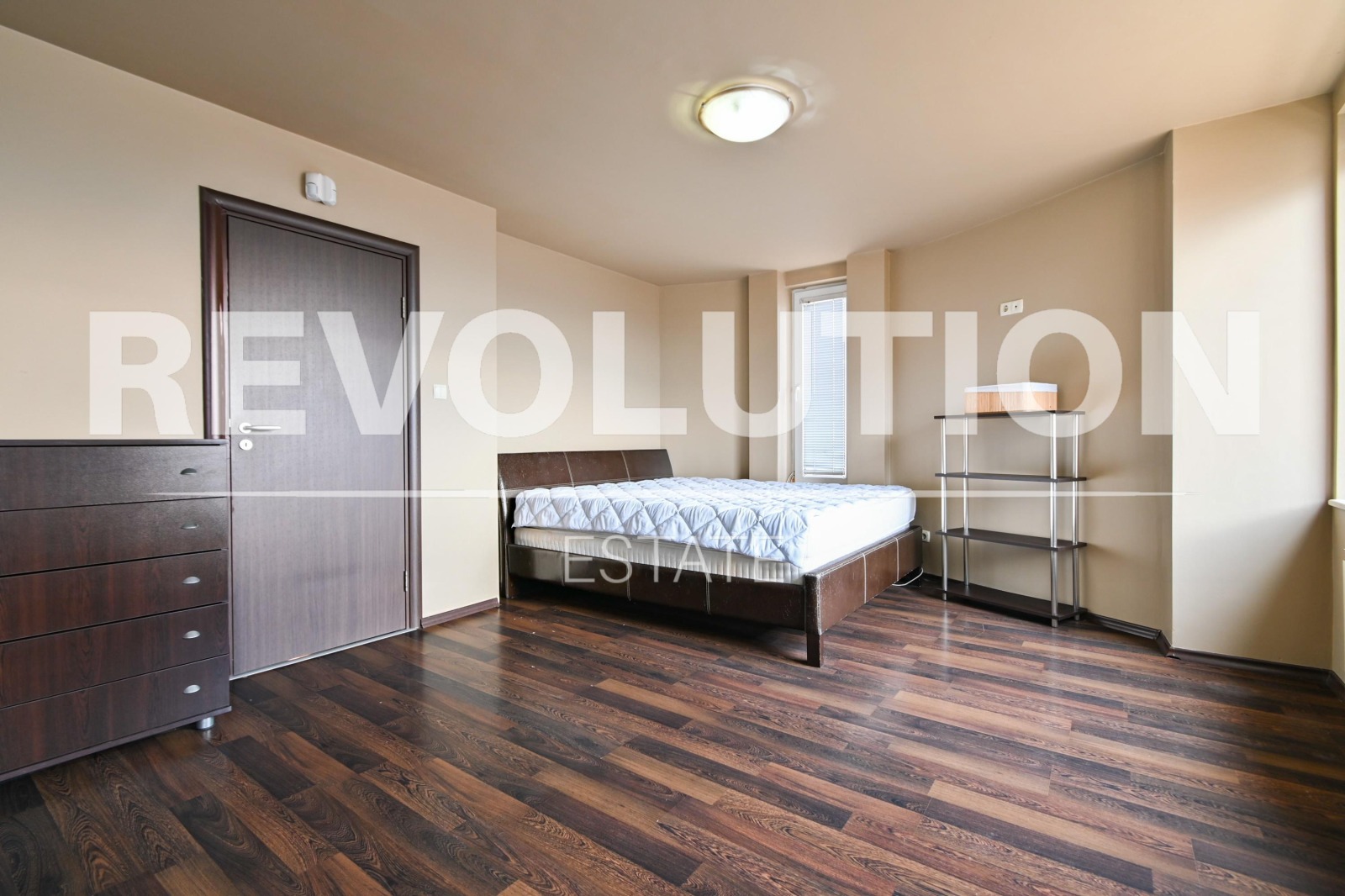 Дава под наем 4-СТАЕН, гр. София, Лозенец, снимка 7 - Апартаменти - 54350514