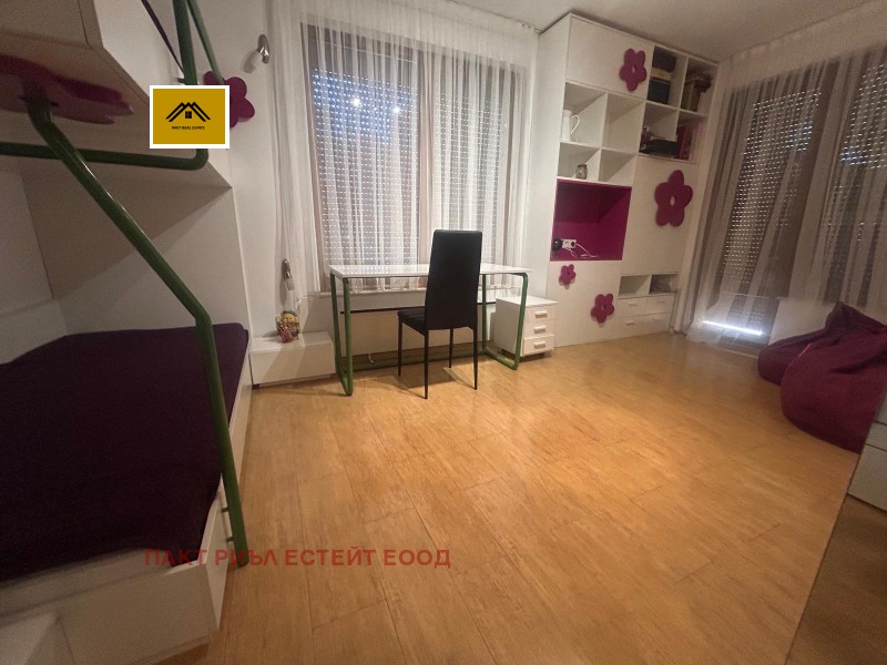 A louer  2 chambres Sofia , Boyana , 150 m² | 43964969 - image [8]