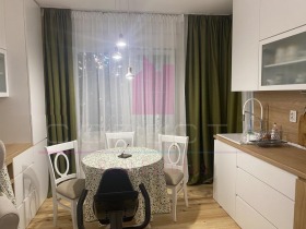 2 quartos Centar, Ruse
