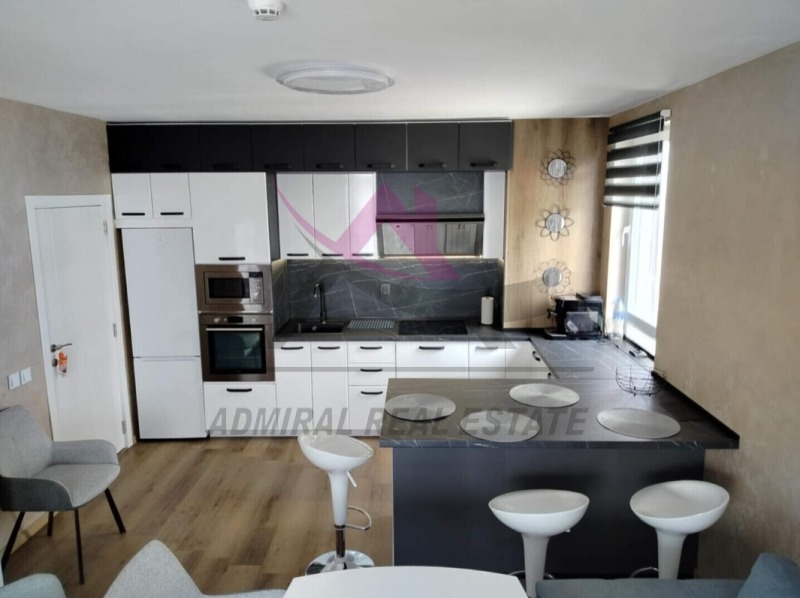 Дава под нем  3-стаен, град Варна, Младост 1 •  800 EUR • ID 30940447 — holmes.bg - [1] 