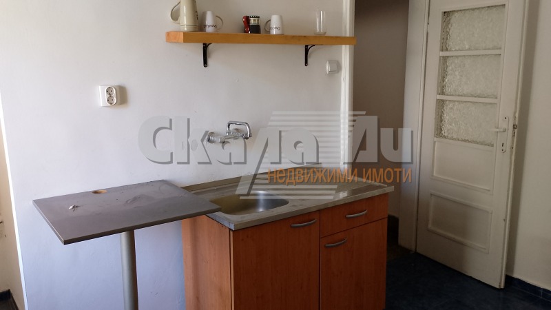 Vuokrattavana  3 makuuhuonetta Sofia , Tsentar , 130 neliömetriä | 80684104 - kuva [6]
