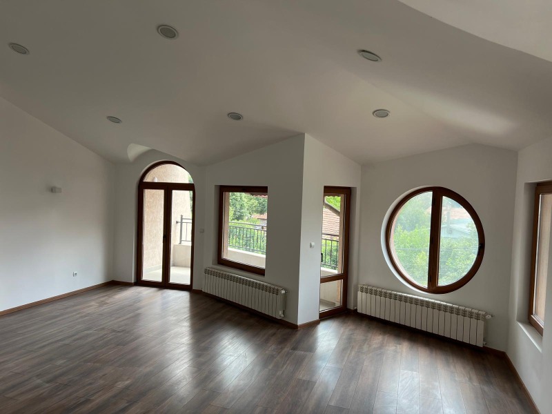 Kiadó  Ház Sofia , Ljulin 9 , 353 négyzetméter | 37483980 - kép [10]