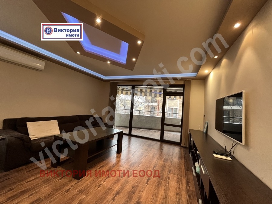 Дава под наем 3-СТАЕН, гр. Велико Търново, Център, снимка 2 - Апартаменти - 47416376