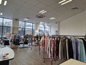 МАГАЗИН, 65 m2