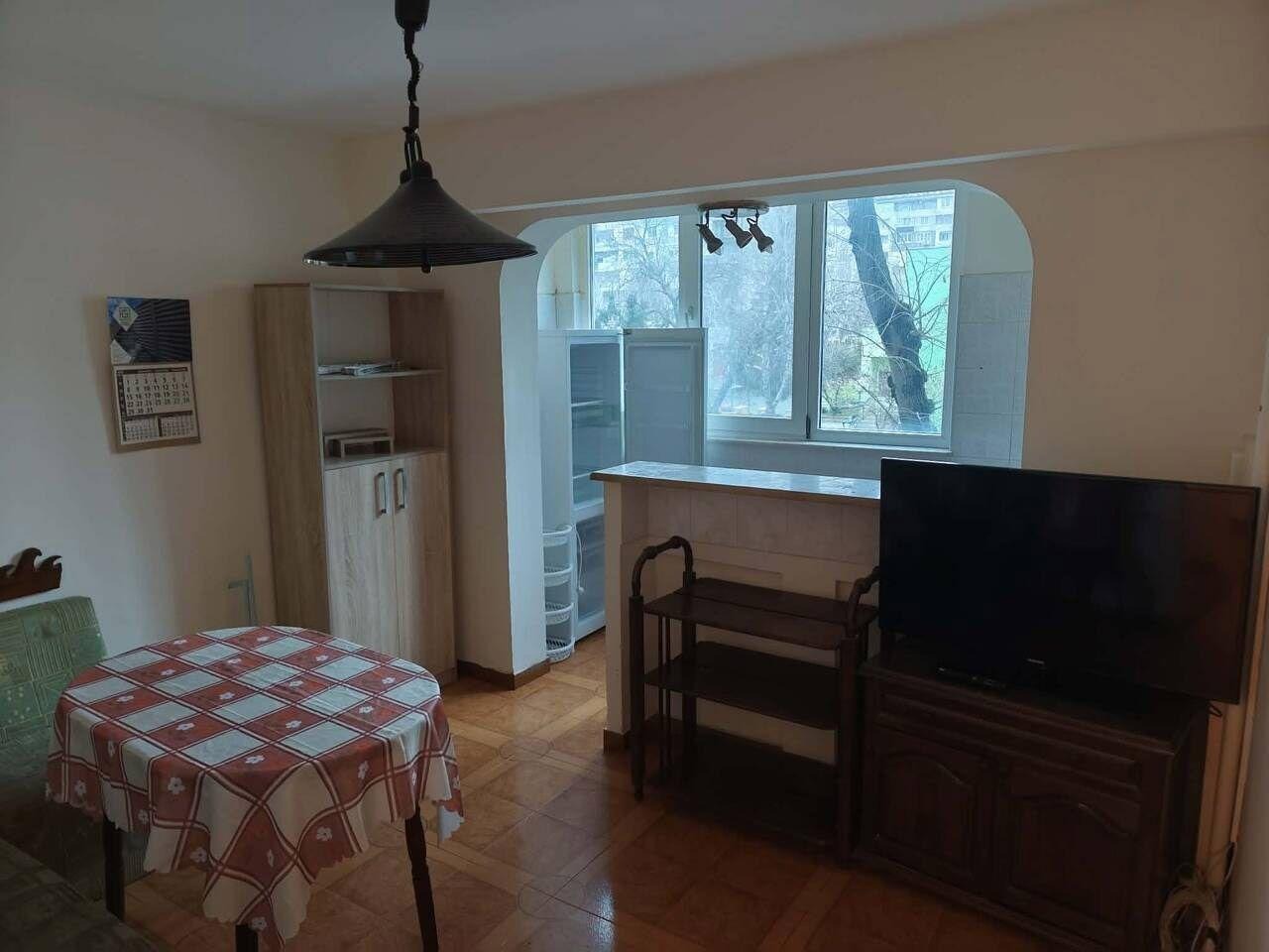 Дава под наем 2-СТАЕН, гр. Бургас, Славейков