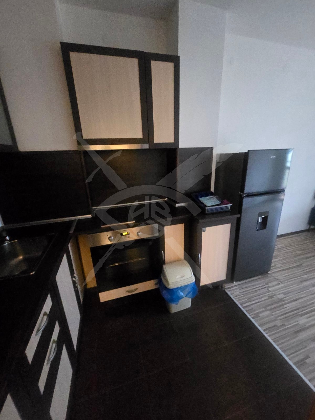 Дава под наем 2-СТАЕН, гр. Бургас, Изгрев, снимка 2 - Апартаменти - 53944820