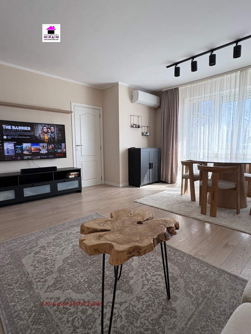 De inchiriat  2 dormitoare Ruse , Țentâr , 100 mp | 86019270 - imagine [4]