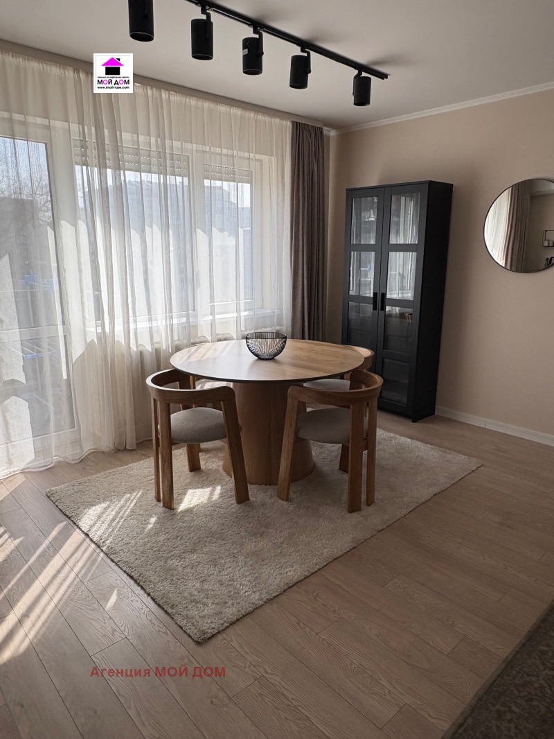 De inchiriat  2 dormitoare Ruse , Țentâr , 100 mp | 86019270 - imagine [3]
