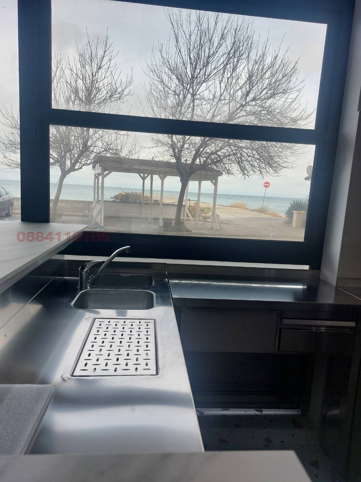 Дава под наем ЗАВЕДЕНИЕ, гр. Поморие, област Бургас, снимка 9 - Заведения - 53738729