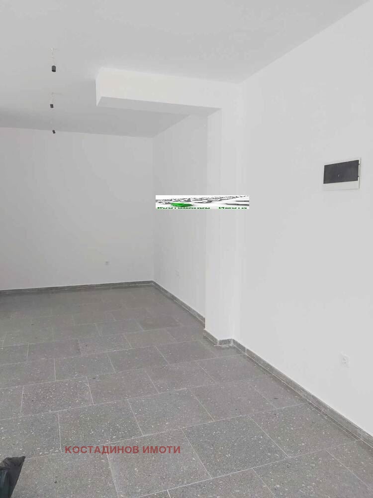 Дава под наем МАГАЗИН, гр. Пловдив, Южен, снимка 7 - Магазини - 54047115