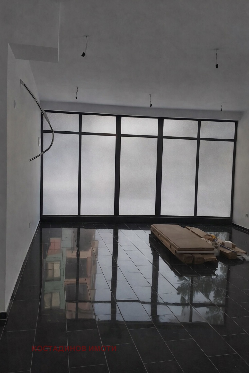 Дава под наем МАГАЗИН, гр. Пловдив, Южен, снимка 5 - Магазини - 54047115