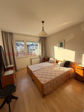 ���� ��� ���� 3-����� | Imot.bg � ����� ������ 12