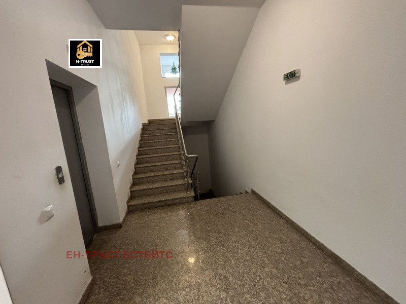 Para alugar  1 quarto Sofia , Levski G , 70 m² | 66686766 - imagem [10]