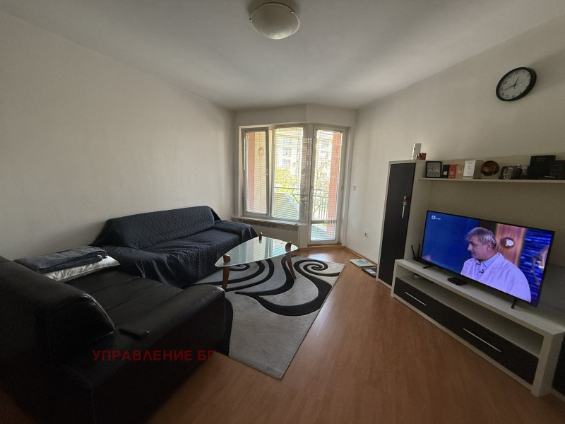 Vuokrattavana  1 makuuhuone Sofia , Mladost 2 , 60 neliömetriä | 82034506