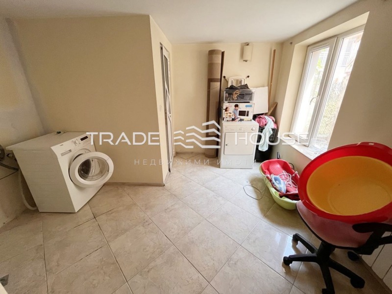 De inchiriat  Casa Plovdiv , Țentâr , 170 mp | 25827796 - imagine [11]