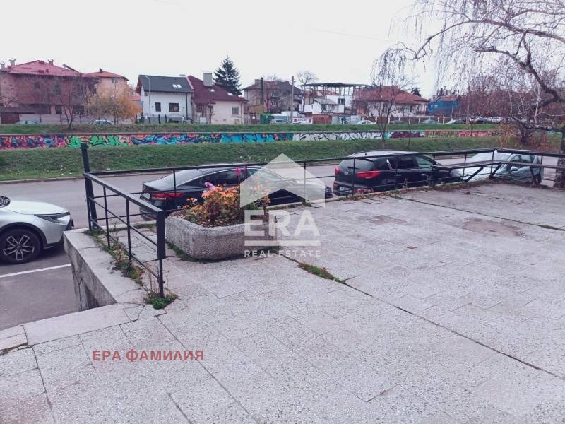 Дава под наем 2-СТАЕН, гр. София, Сухата река, снимка 2 - Апартаменти - 52788206