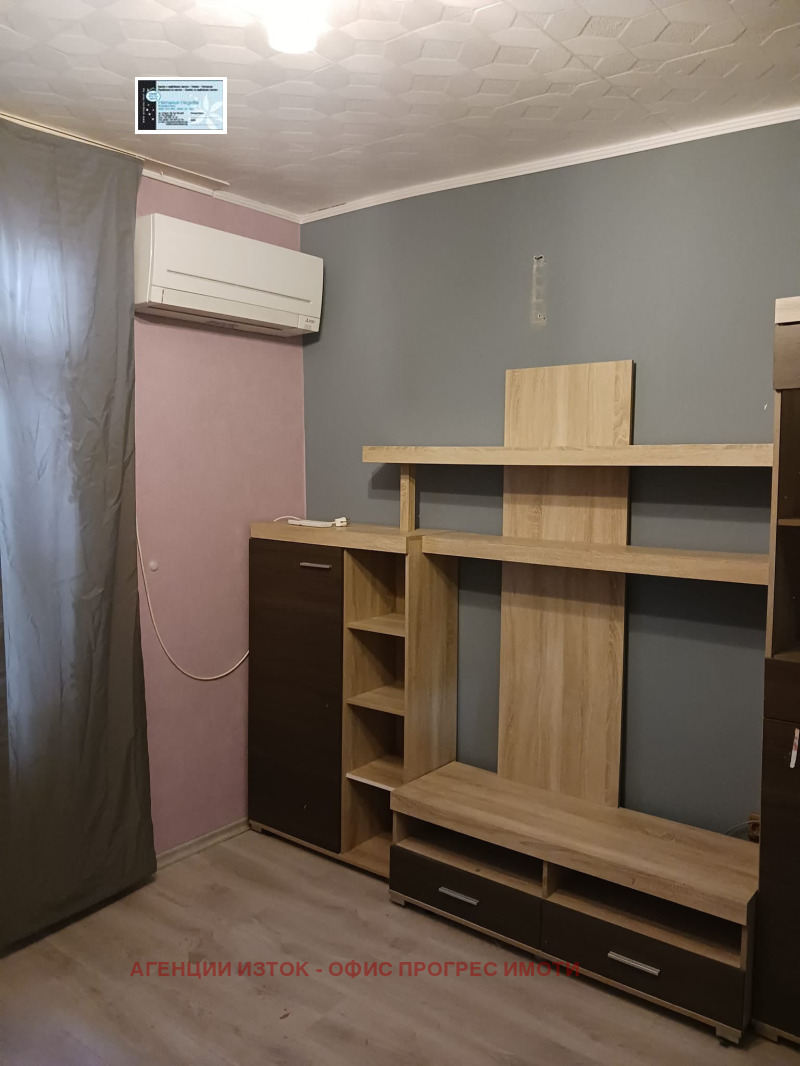 Do wynajęcia  1 sypialnia Sofia , Centar , 60 mkw | 20565714 - obraz [2]