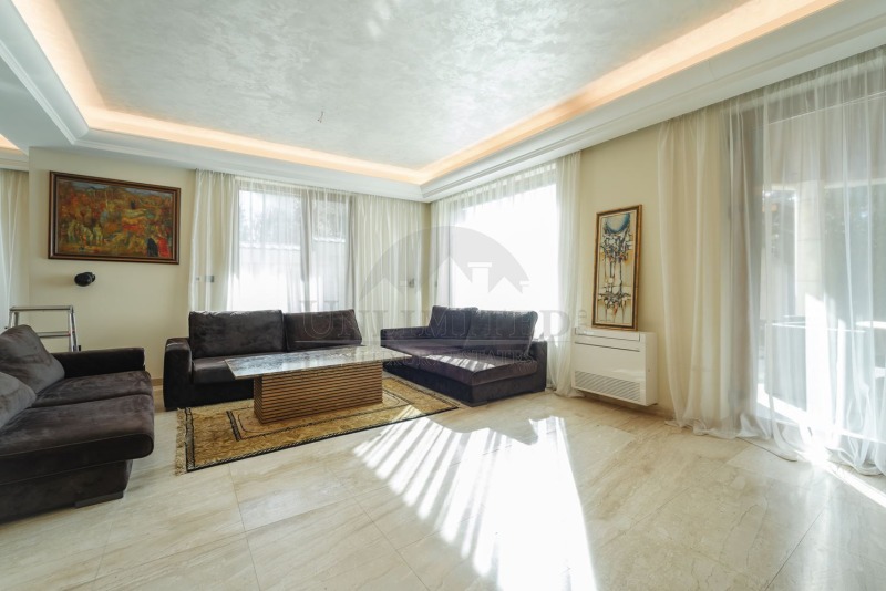 Издаје се  Кућа Софија , Драгалевци , 260 м2 | 30935410 - слика [7]