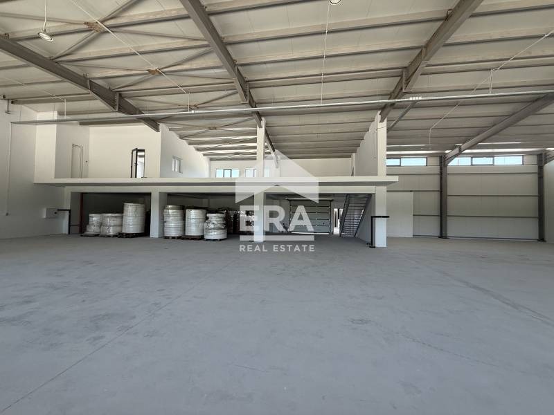 K pronájmu  Úložný prostor Veliko Tarnovo , Promišlena zona - Jug , 625 m2 | 15904712 - obraz [4]