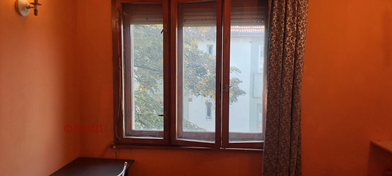 Te huur  Studio Sofia , Meditsinska akademija , 36 m² | 17093844 - afbeelding [4]