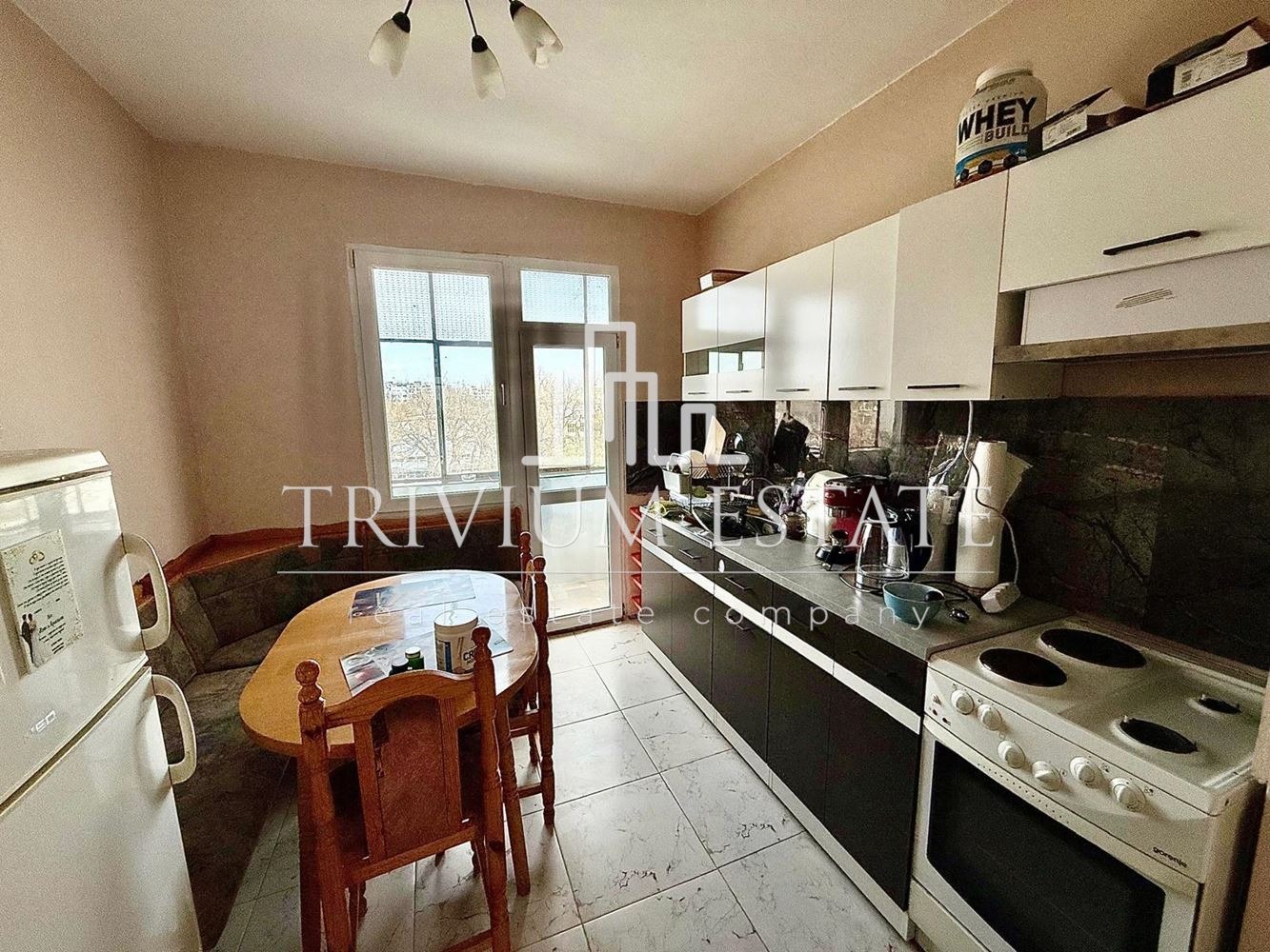 Дава под наем 3-СТАЕН, гр. Пловдив, Кючук Париж, снимка 9 - Апартаменти - 53709102