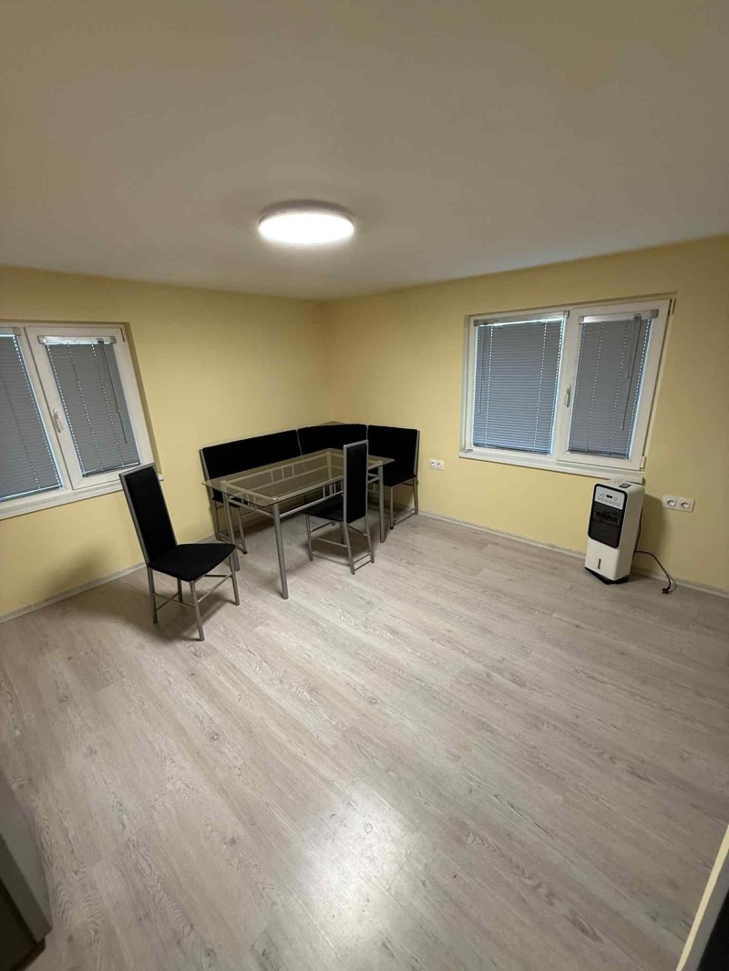 Под наем 2-СТАЕН, град София, Карпузица • 460 € / 899.68 лв. • 33515918 1