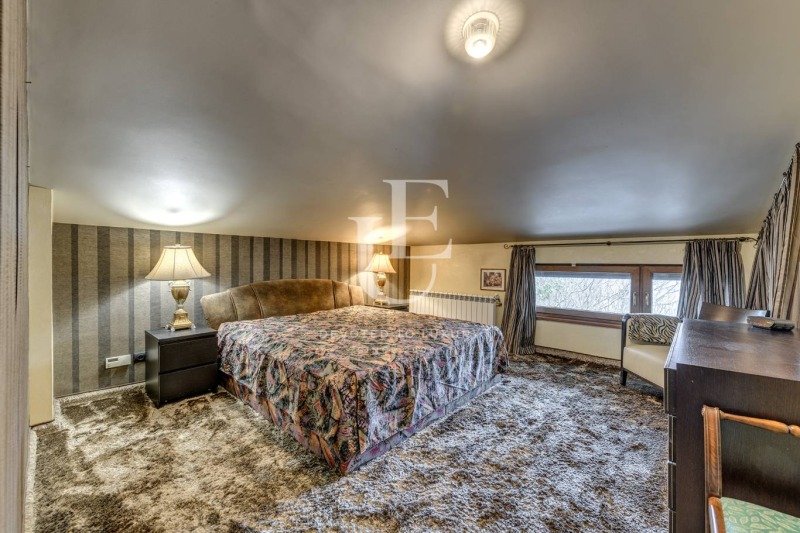 Дава под наем 3-СТАЕН, гр. София, Лозенец, снимка 12 - Апартаменти - 53369942