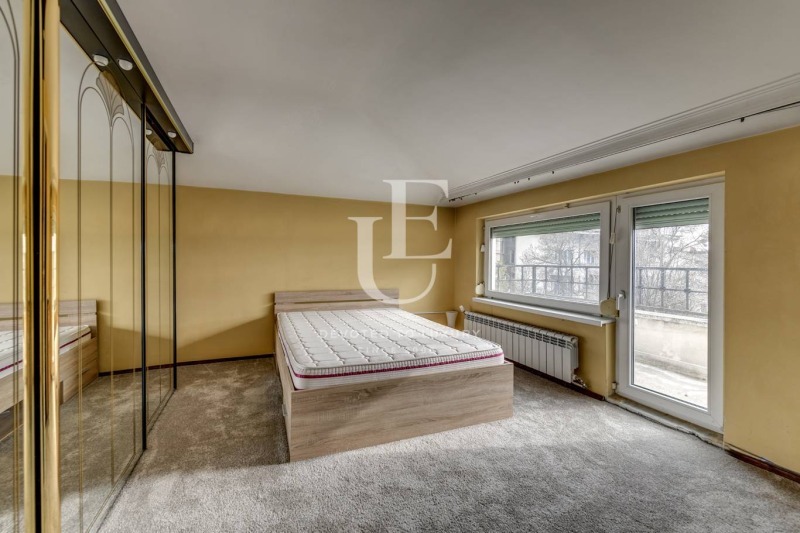 Дава под наем 3-СТАЕН, гр. София, Лозенец, снимка 13 - Апартаменти - 53369942