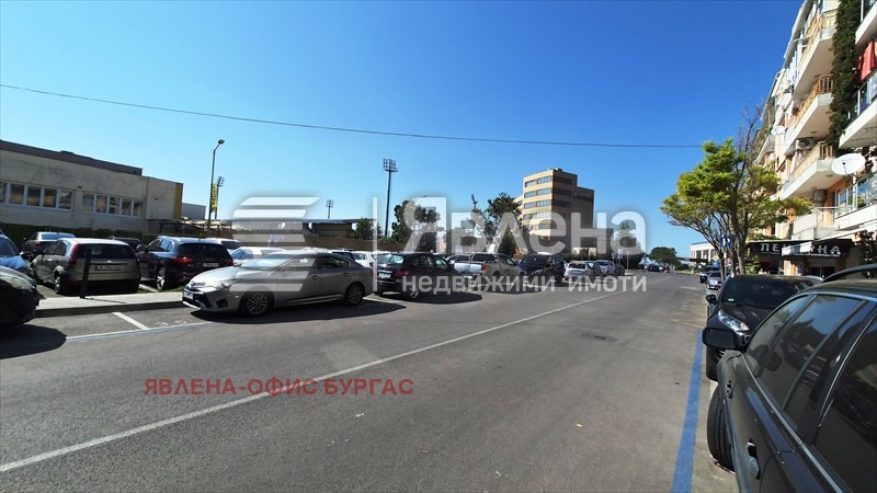 Дава под наем МАГАЗИН, гр. Поморие, област Бургас, снимка 10 - Магазини - 55619416