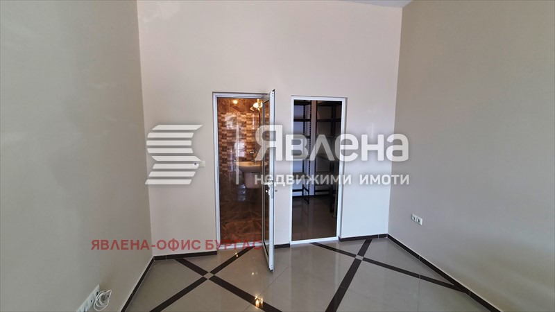 Дава под наем МАГАЗИН, гр. Поморие, област Бургас, снимка 3 - Магазини - 55619416