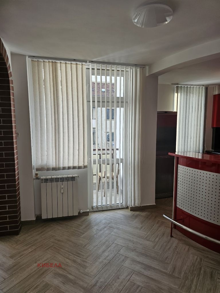 A louer  2 chambres Pleven , Chirok tsentar , 95 m² | 28509702 - image [3]